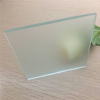 Сырое матовое стекло 6 мм (сатин) с полированной кромкой glass 6 MC фото