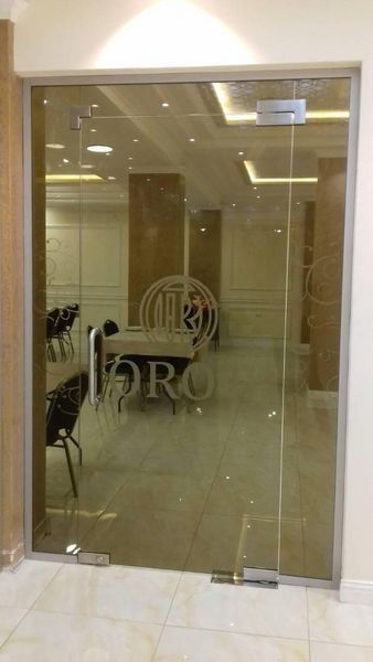 Стеклянные перегородки для кафе и ресторанов office 5 фото