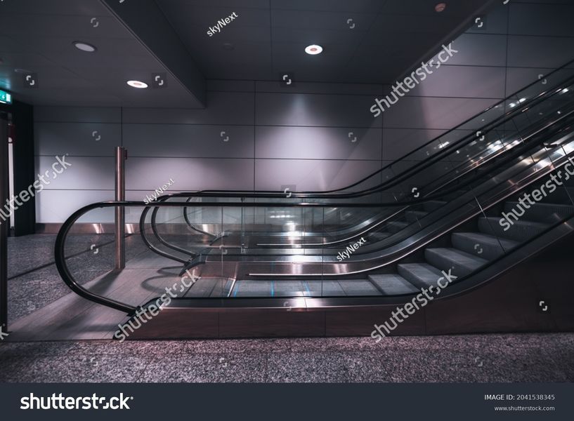 Стекло для эскалатора Sklo dlya eskalatora фото